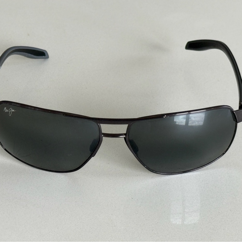 Maui Jim The Bird 835-02c sunglasses frames.
